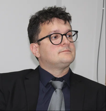 Isso é calúnia, diz Petrus sobre acusações de receber propina